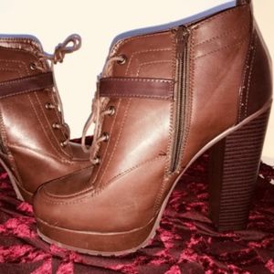 Leila Stone Brown Ankle Platform Booties